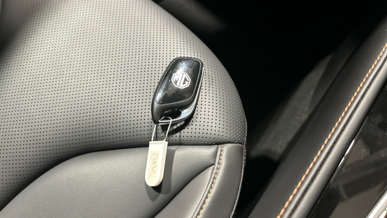 MG HS 1.5 T-GDI PHEV Trophy 5dr Auto Hatchback